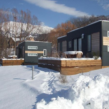 Camping-Hotel de Plein Air Les 2 Bois Baratier Exterior foto